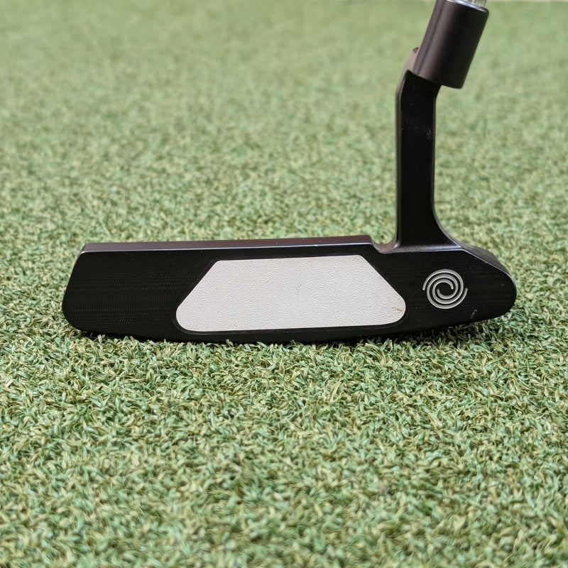 Odyssey Tri-Hot 5k Putter (Studio Demo)