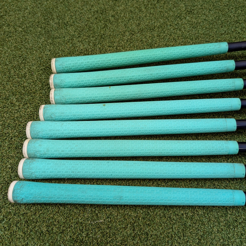 Mizuno JPX 825 Forged Women's Iron Set (5-P) (Pre-Owned | CW Certified)